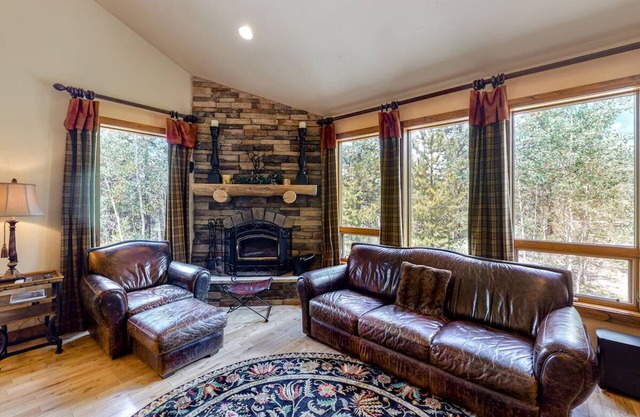 Spacious 4-bedroom Home in Fairplay on wooded lot with mountain views