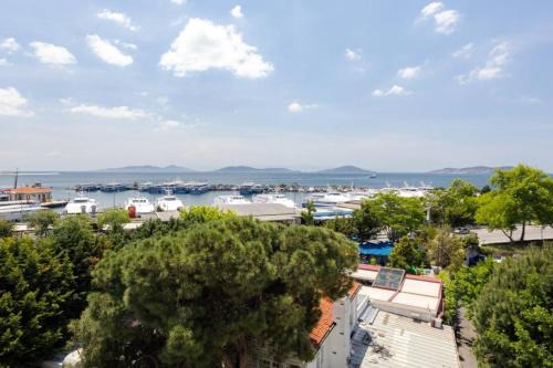 Spacious 4br Home - Stunning Bosphorus Views! #390