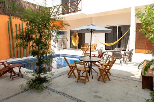 Spacious 6 AC Bedrooms Ocean View House up to 16 Guests 7 min walking from Puerto Escondido Best Beaches Playa Coral Bacocho y Carrizalillo