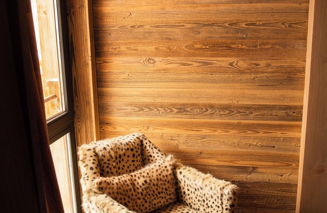 Spacious Alpine Haven | Edge of Beginner Slopes | Flexible Duration | up to 16pp