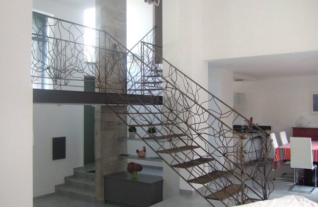 Spacious and bright, modern 3-room house 300 m from Sillon beach.