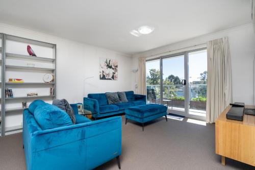 Spacious and Cosy Apt with Great Views in Braddon - Hosted by CanStay