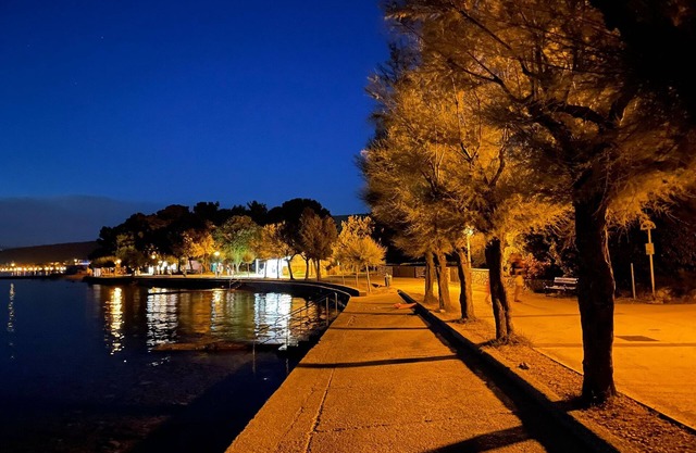 Spacious apartment with beautiful sea views - Croatia 1