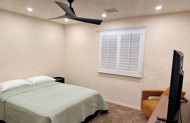 Spacious Desert Escape Home