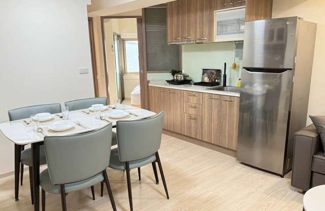 Spacious family-friendly 2 BR in Xinyi, 3 Beds, Elevator, AC & Prime Location