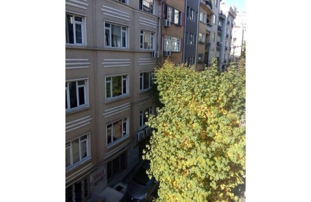 Spacious Flat w/ 4 BR! 4 mins to Taksim Square