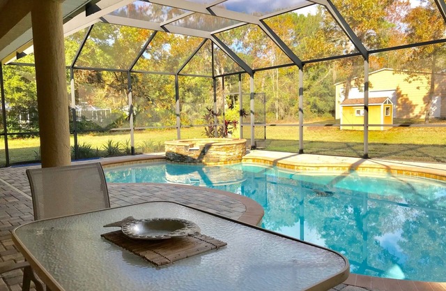 Spacious, fully furnished family friendly 3 bedroom home with private pool.