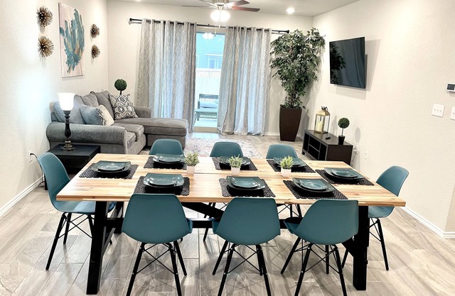 Spacious home near Randolph Air Force Base