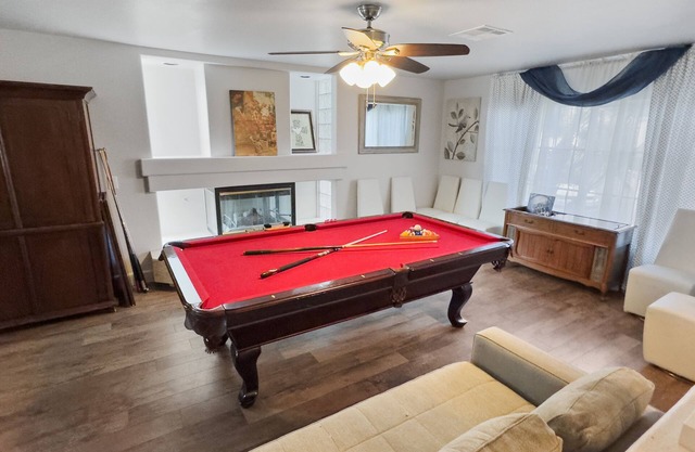 Spacious home, private heated pool & spa, completely furnished in a great area