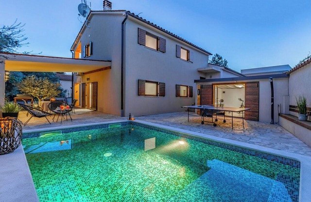 Spacious home with swimming pool and gym