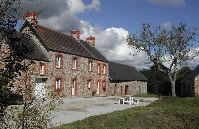 Spacious house in Bricquebec, 6 pers, Wifi, Pets allowed, Parking