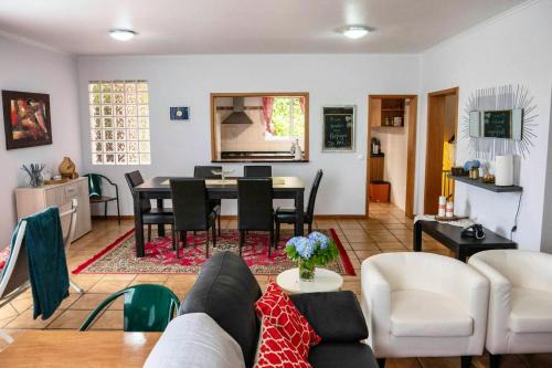 Spacious House in Santana with Terrace and Parking Included