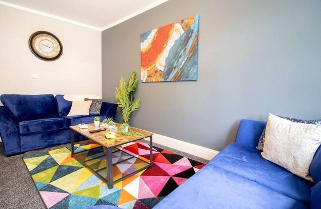 Spacious House w/Game Room in Bristol