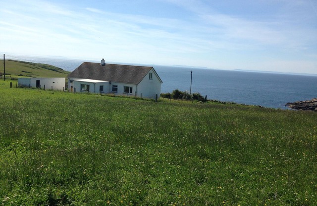 Spacious House With Amazing Sea View