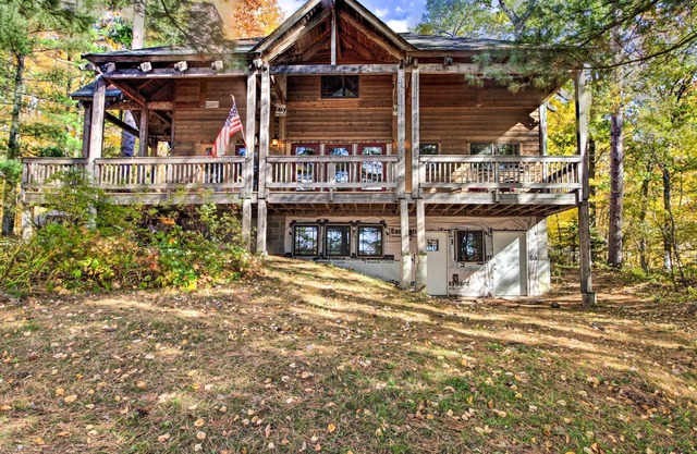 Spacious Lakefront Cabin w/ Fire Pit & Grill!