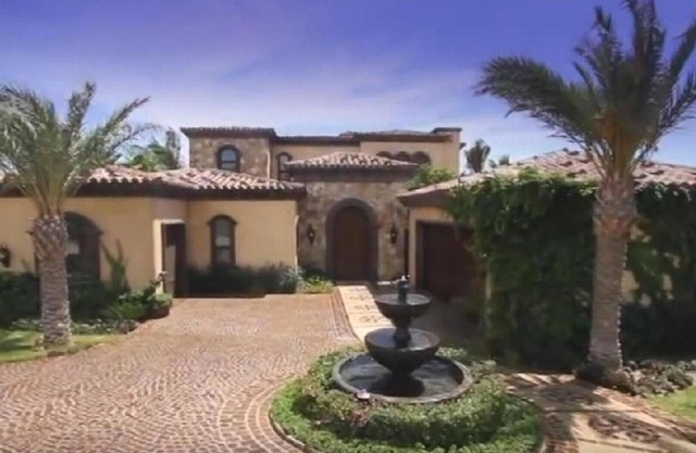 Spacious Novaispania Retreat on the Cortese Sea
