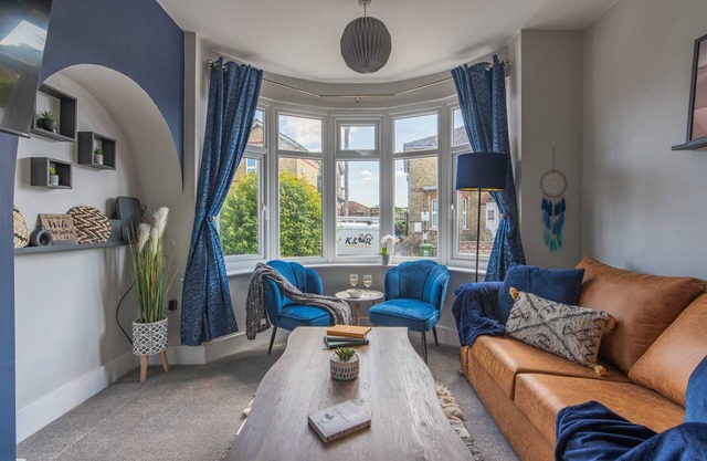 Spacious Southampton House. Sanctuary in the City