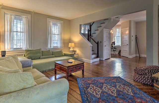 Spacious Stone Ridge Family Home: 6 Private Acres!