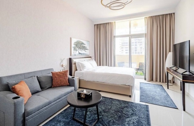 Spacious Unit With City View in JVC