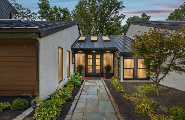 Spacious Villanova Home – Ideal for Extended Stays & Gatherings