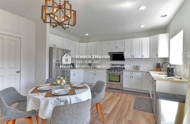 Spacious Workspace｜1st Floor Bdr｜Patio With Furniture｜Backyard For Dogs #41847