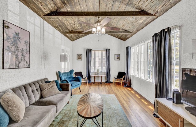 Spanish Beach Bungalow MainHouse