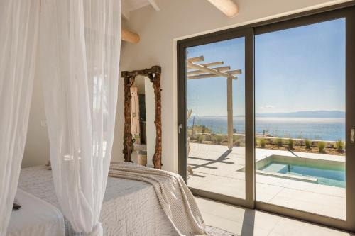Spathes Infinity Suite - Luxury Haven with Private Pool & Sea Views