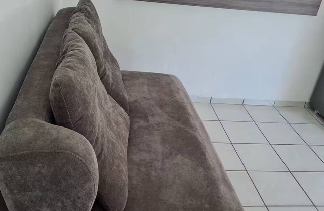 SPB Estudio 1 cama +sofá con entrada Independiente
