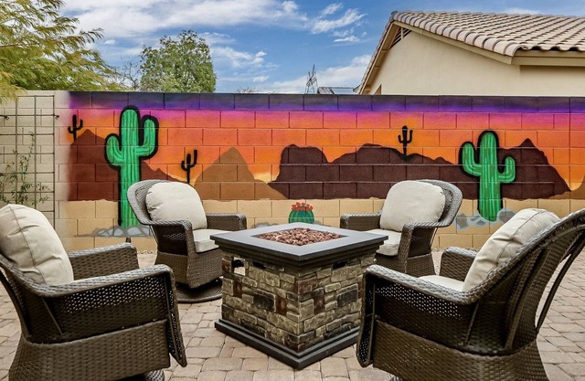 SPECIAL SUMMER PRICING! Remodeled and Quiet Cave Creek Home