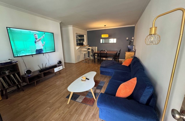 SPECTACULAR Hillsboro Hideaway w/Laundry in Nashville Near Vandy, Belmont, 440!