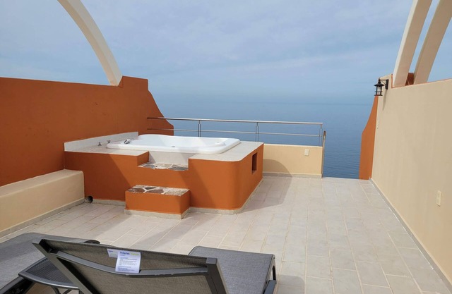 Spectacular Ocean View-Large Terrace #504
