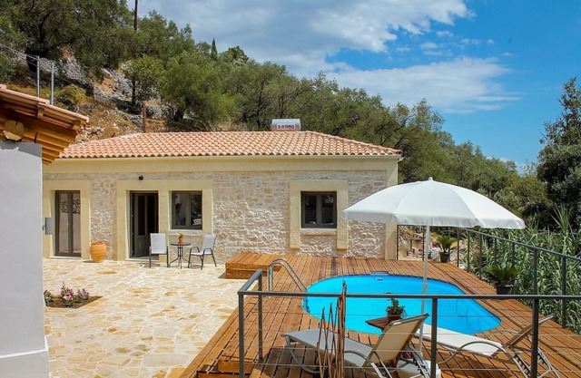 Spectacular two-bedroom villa near Agni beach