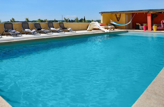 Spend a relaxing vacation at this beautiful winery, ideally located in the countryside!