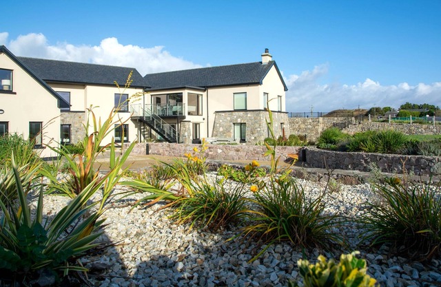 Sruthán Pier House, Carraroe