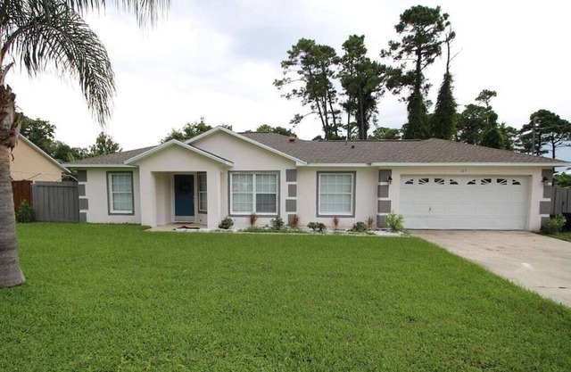 St. Augustine South House (Boat ramp available)