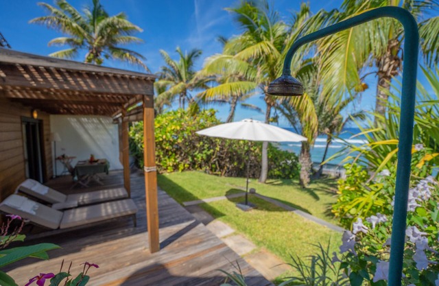 ST GILLES, CHARMING HOUSE, seaside, Coral villa, lagoon, 4 *