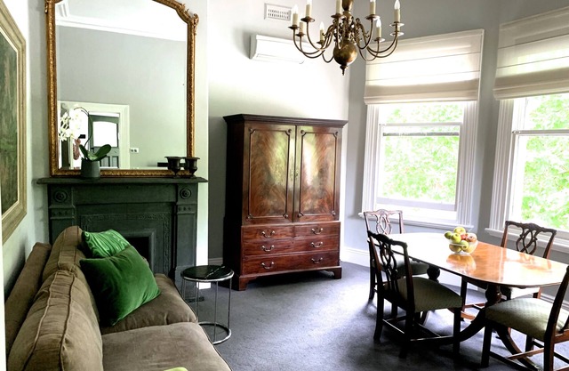 ST KILDA - Grand Mansion