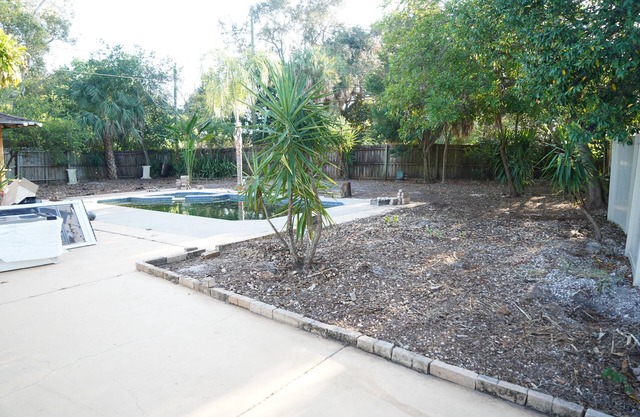 St. Petersburg Beach House Heaven