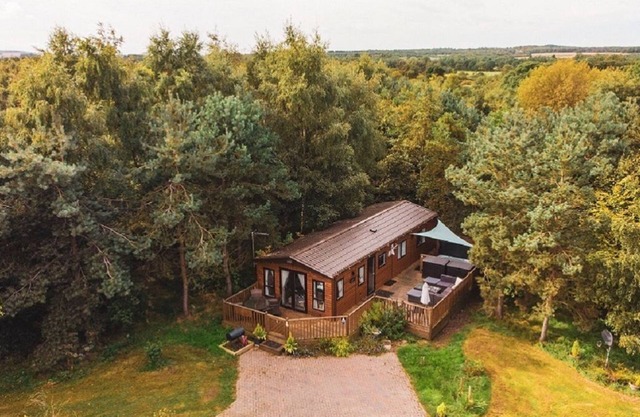 Stag Lodge, Felmoor Holiday Park (Hot Tub Lodge and Dog Friendly)