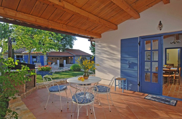 Stancija Baladur in Rakovci (3 Häuschen für insgesamt 6 Personen (Baladur 3)