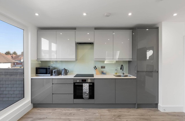 Star London Vivian Lane 2-Bed Residence