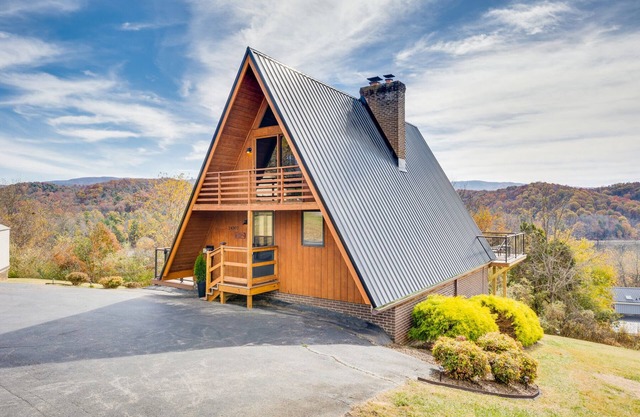 Stargazer Cabin- A Frame w/Lake & Mountain Views