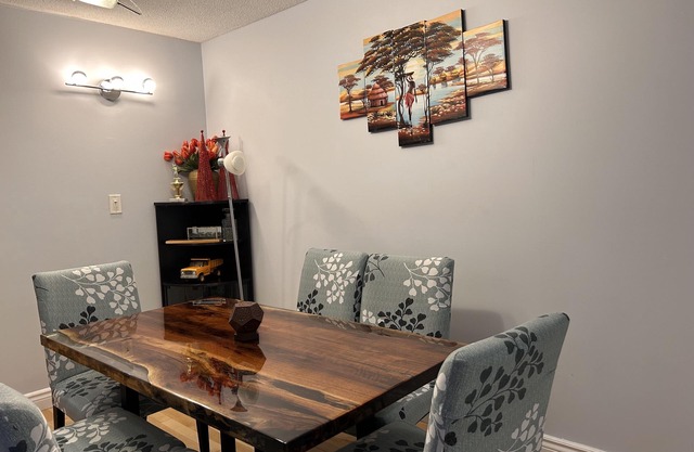 Stay at a Greenery Neighborhood