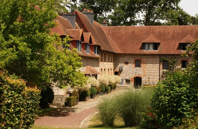 Stay in a unique setting in la Haute Normandie