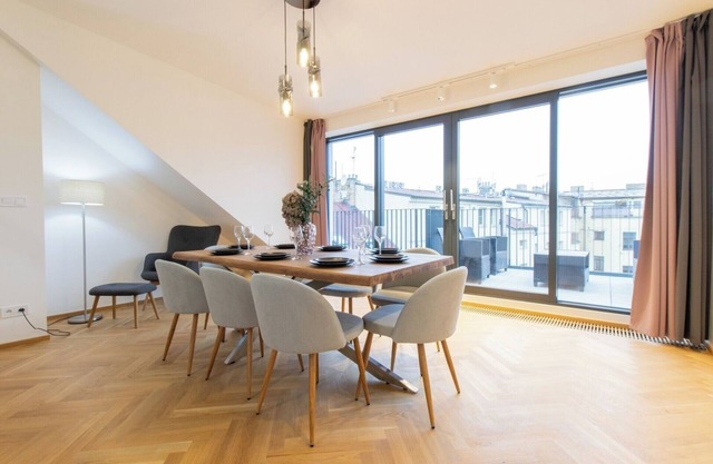 Stay Inn | Unique Duplex w/AC, 2 BDR and Terrace