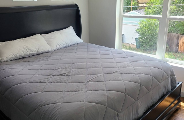 Stay just 5 minutes from downtown in this spacious 1-bedroom retreat.
