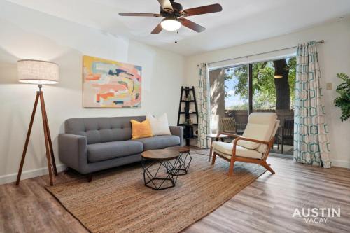 Stay Longer in Austin King Suite and Poolside Fun!