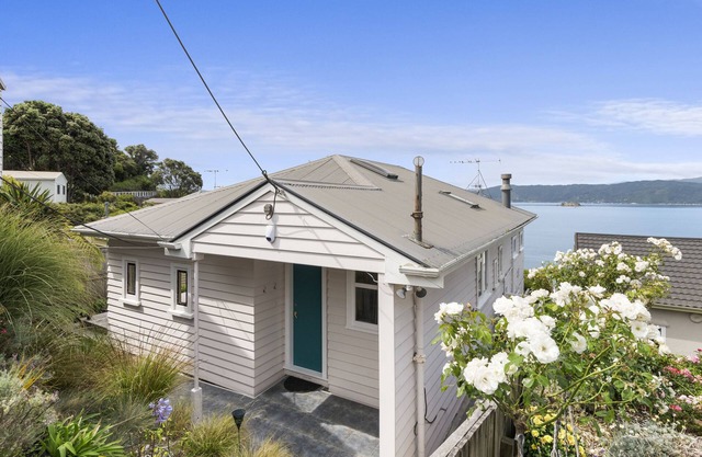 Stay over the Harbour - Beautiful Miramar Villa