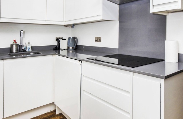 Step-free Fast Wifi Parking