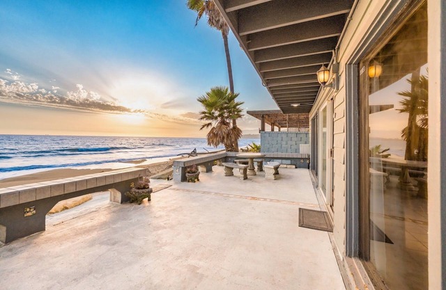 Steps To The Sand, Ocean Views, Endless Relaxation